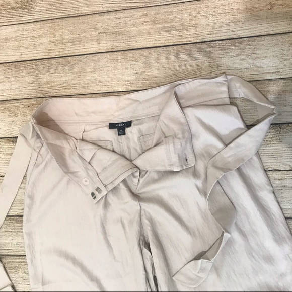 Alfani | High-Waisted Viscose Pant - Picture 3 of 4